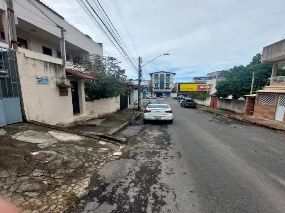 Imagem EXCELENTE CASA A VENDA COM 7 QUARTOS E 4 BANHEIROS EM GUARAPARI ES