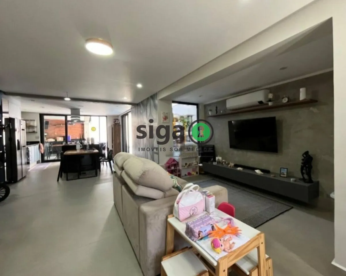 Imagem Planalto Paulista, Sobrado Residencial de 141m² com 3 dormitórios, 1 suíte, 2 vagas.