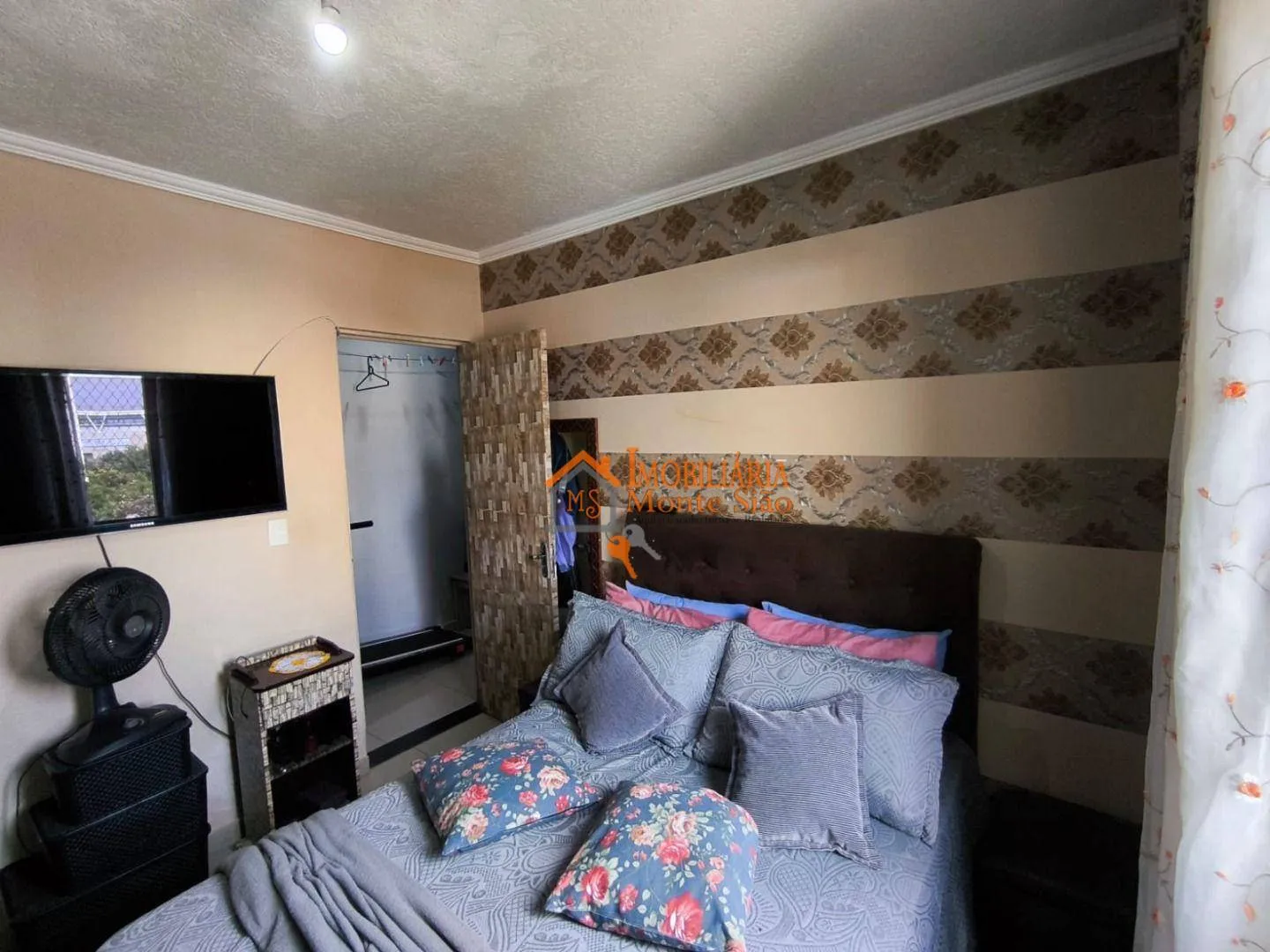 Imagem Apartamento com 2 dormitórios à venda, 45 m² por R$ 245.000,00 - Taboão - Guarulhos/SP