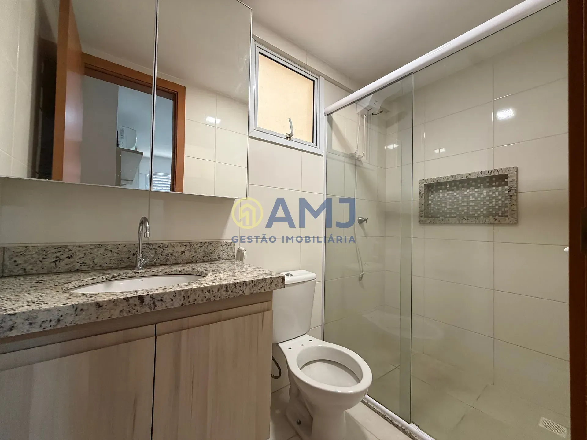 Imagem APARTAMENTO À VENDA | OPORTUNIDADE - PRAÇA SUDOESTE | VILA LUCY