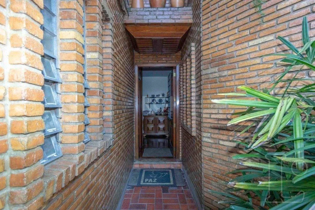 Imagem Casa para Venda - 349m², 4 dormitórios, sendo 1 suites, 3 vagas - Tristeza