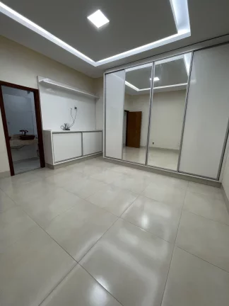 Imagem Casa Alto Padrão em Residencial Granville, Goianésia/GO