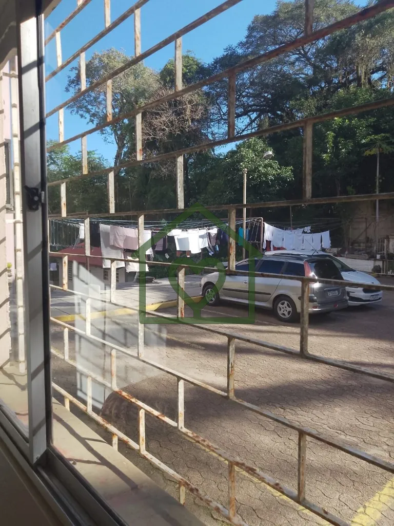 Imagem Explore a oportunidade de adquirir um excelente apartamento térreo no bairro Jardim Sabará, em Por...