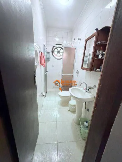 Imagem Sobrado com 3 dormitórios à venda, 150 m² por R$ 850.000 - Parque Continental I - Guarulhos/SP