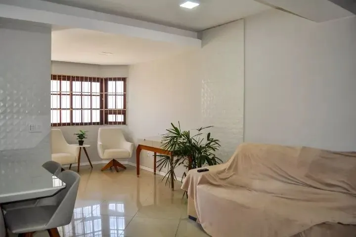 Imagem Casa em Hípica