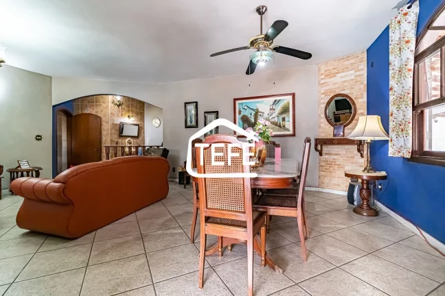 Imagem Casa com INFRA COMPLETA - 5 DORMITÓRIOS - À venda por R$ 1.270.000,00 - BOSQUE DOS ESQUILOS - Anil, RJ