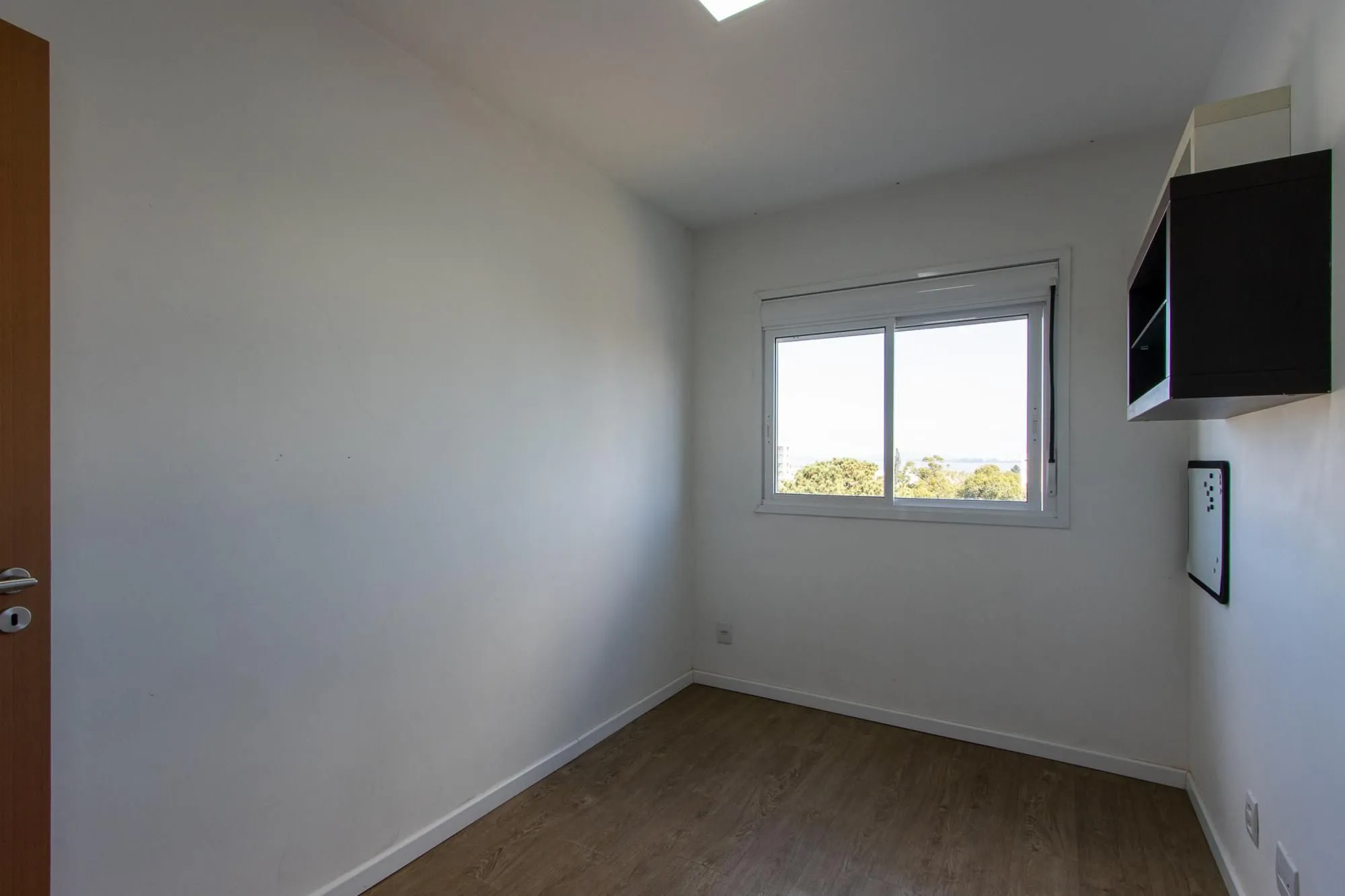 Imagem Apartamento com 2 dormitórios e 60m² à venda no bairro Tristeza