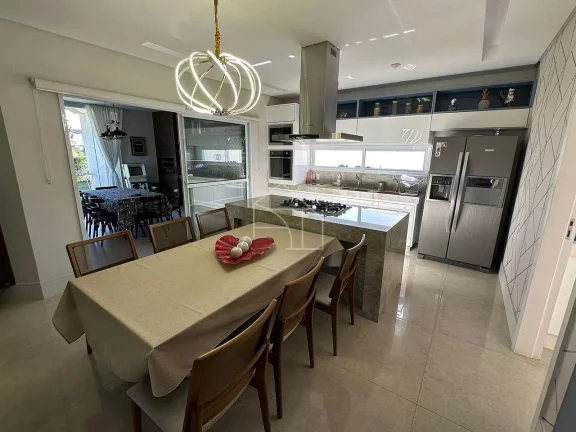 Imagem Luxuosa Casa à Venda no Condomínio Resort Boulevard Lagoa – Serra, ES