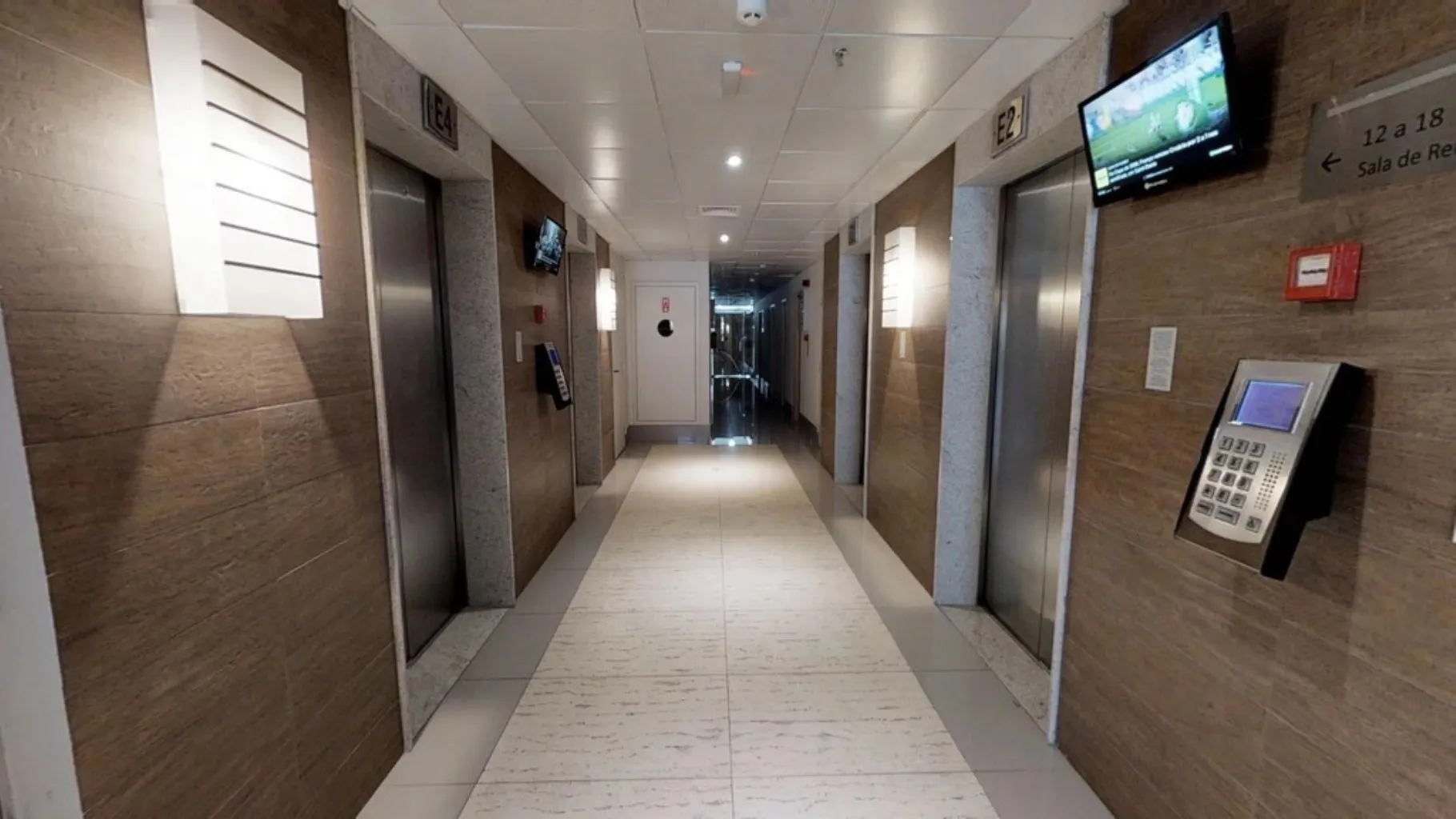 Imagem SALA COMERCIAL em Barueri - SP, Bethaville