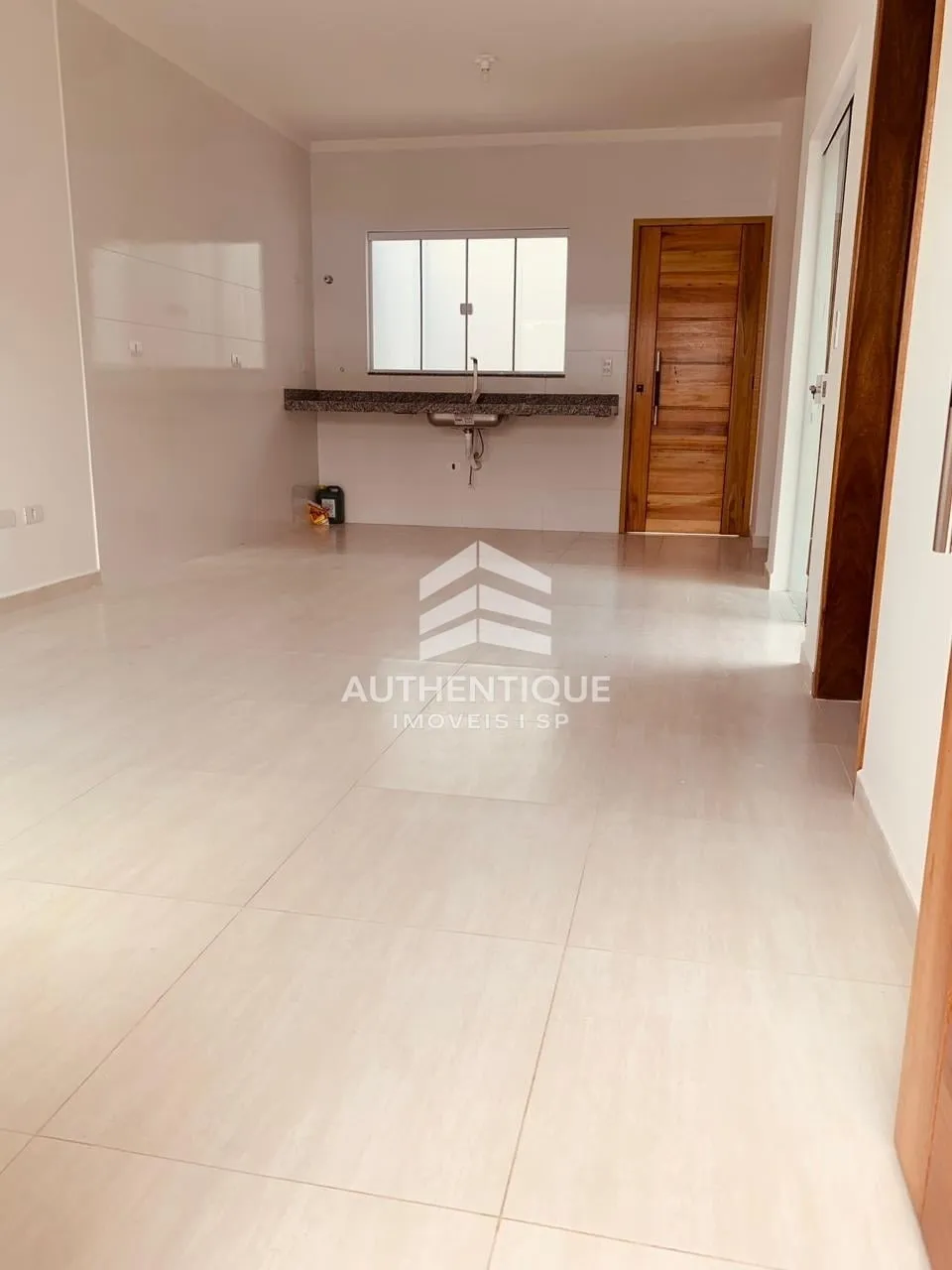 Imagem Casa à venda no bairro Jardim São Bernardino - Suzano/SP