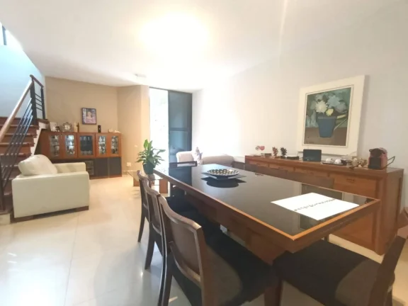 Imagem Apartamento Duplex 4 Quartos com Ar Condicionado - Suíte Master - 4 Vagas
