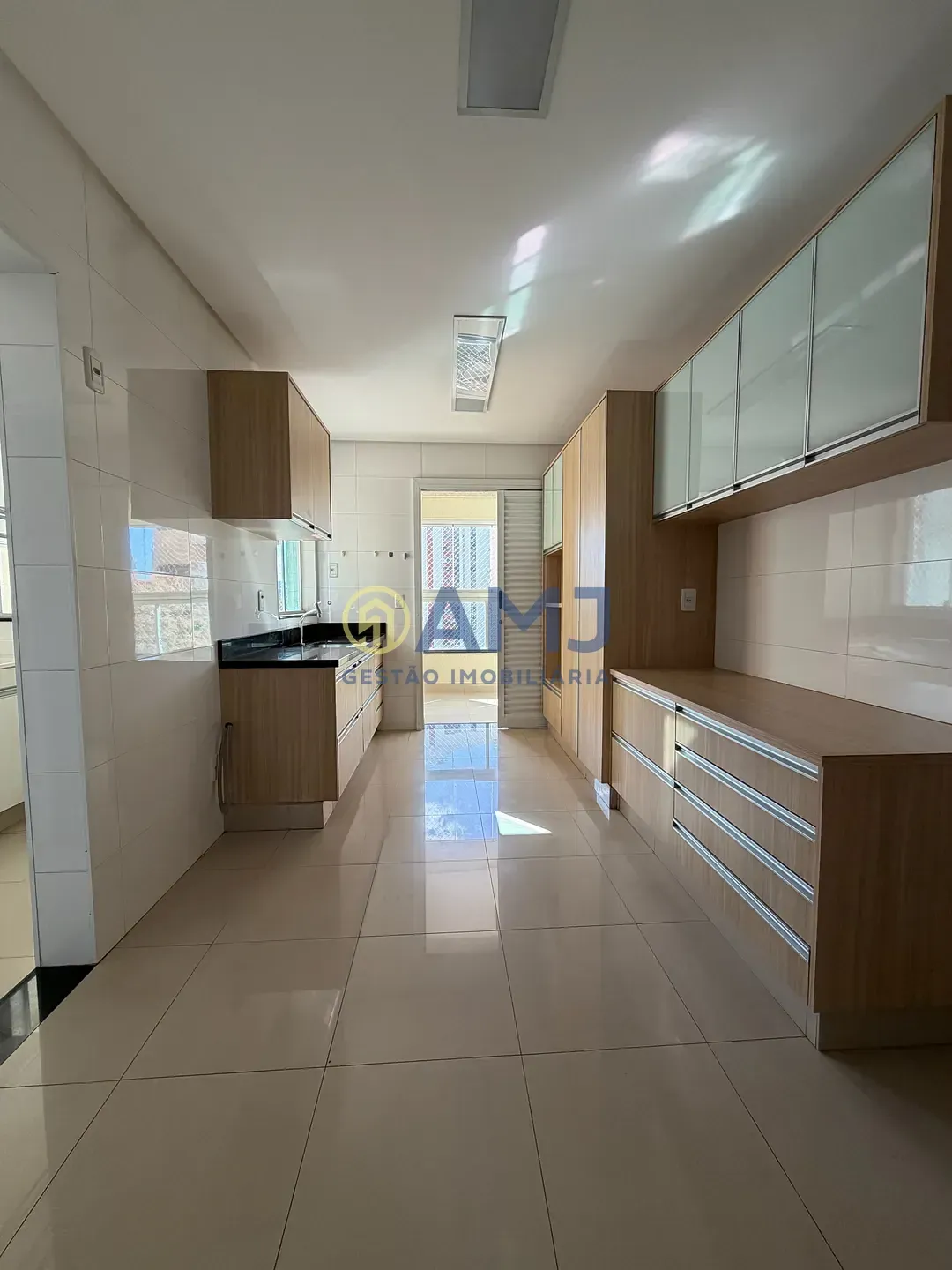 Imagem Apartamento à Venda - 3 Suítes no Setor Pedro Ludovico | Res. Flores do Parque