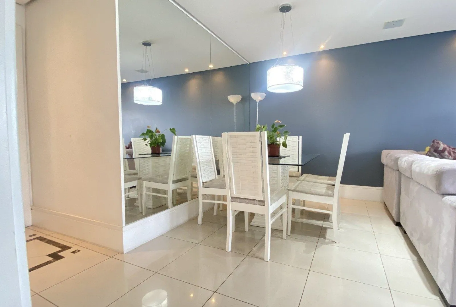 Imagem Apartamento com 3 quartos, 2 vagas e 100.7m² - Rua Botafogo - Menino Deus, Porto Alegre