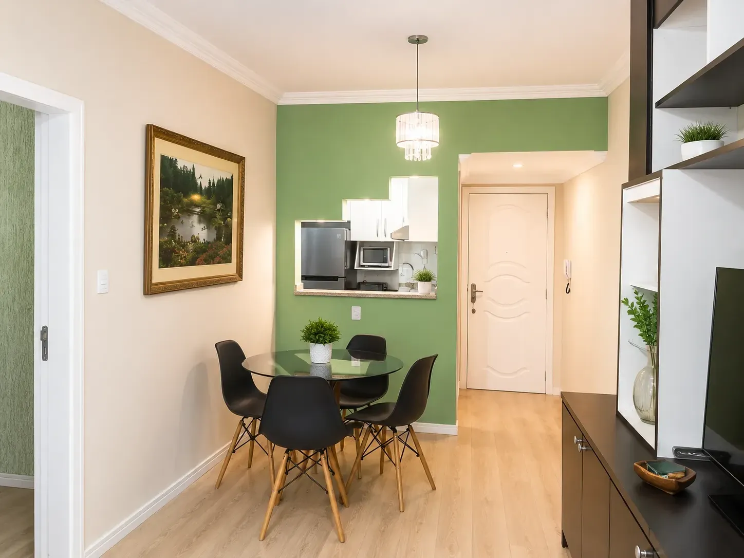 Imagem Apartamento com 1 Quarto à Venda, Locação ou Temporada, 47 m² em Centro - Florianópolis