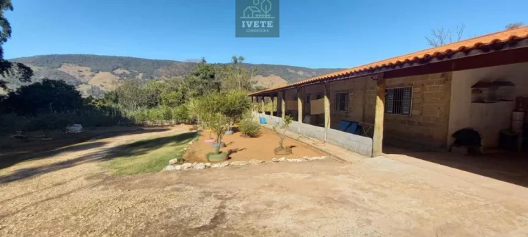 Imagem Casa no Bairro do Oratório em Socorro-SP
