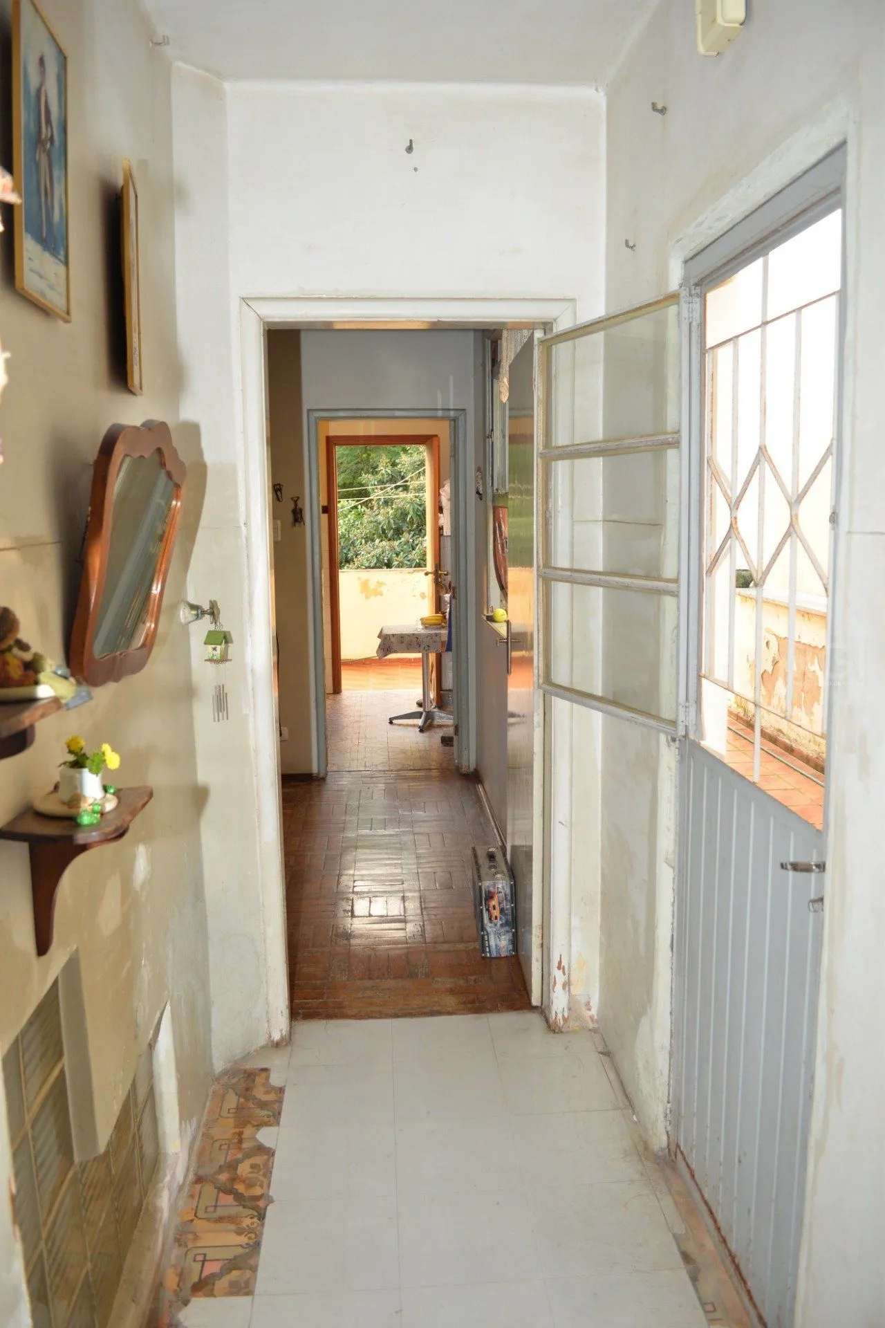 Imagem Prédio com Loja e 3 apartamentos - 470.08m², Floresta