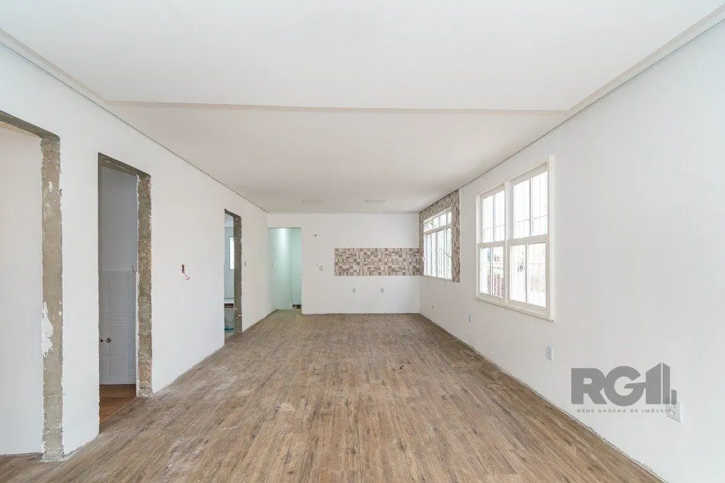 Imagem Casa no bairro Cristal de 3 dormitórios