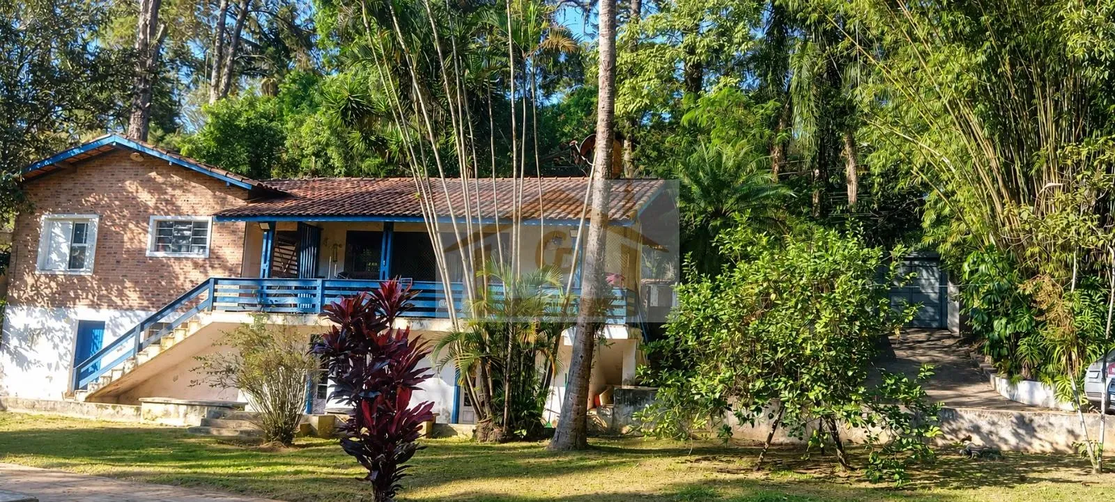 Imagem Terreno com 1500 metros, imóvel Térreo com 181 m2, 3 quartos!