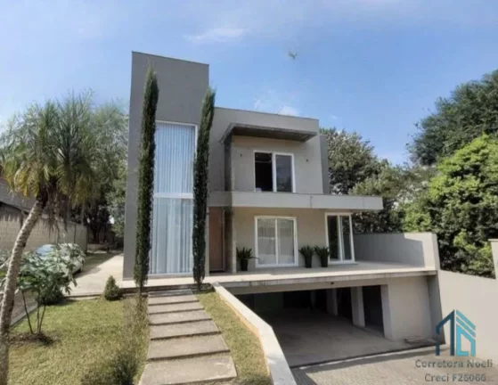 Foto do imóvel Sobrado moderno, com amplo terreno, 03 quartos c/suíte, área gourmet, em Campo Largo PR