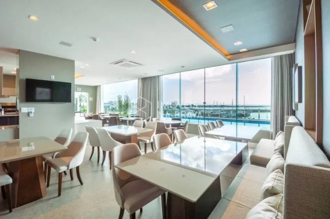 Imagem A VENDA APARTAMENTO CENTRO DE ITAJAÍ COM VISTA PARA O MAR