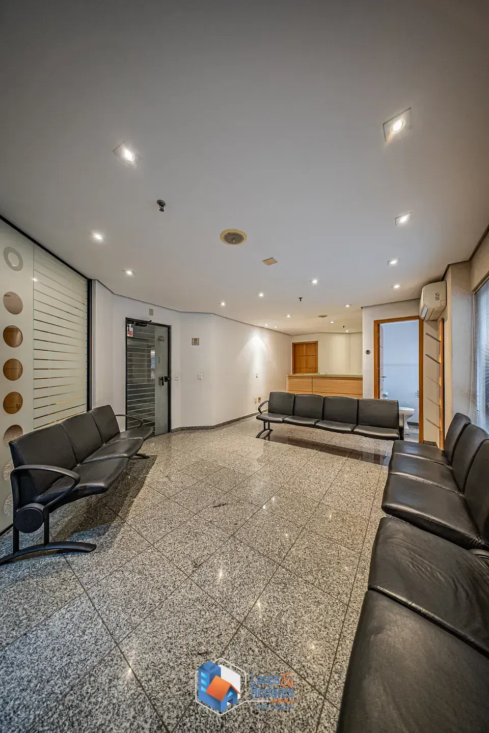 Imagem Conjunto comercial para venda em Vila Mariana, 100m²