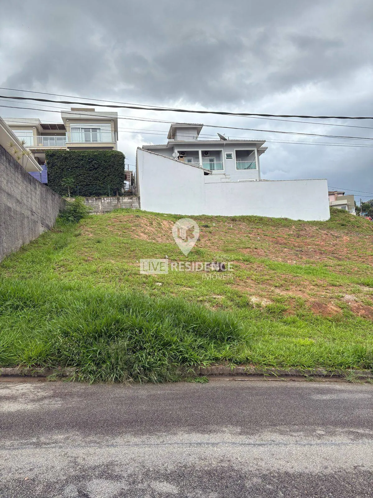 Imagem Terreno a venda em excelente condomínio em Itatiba