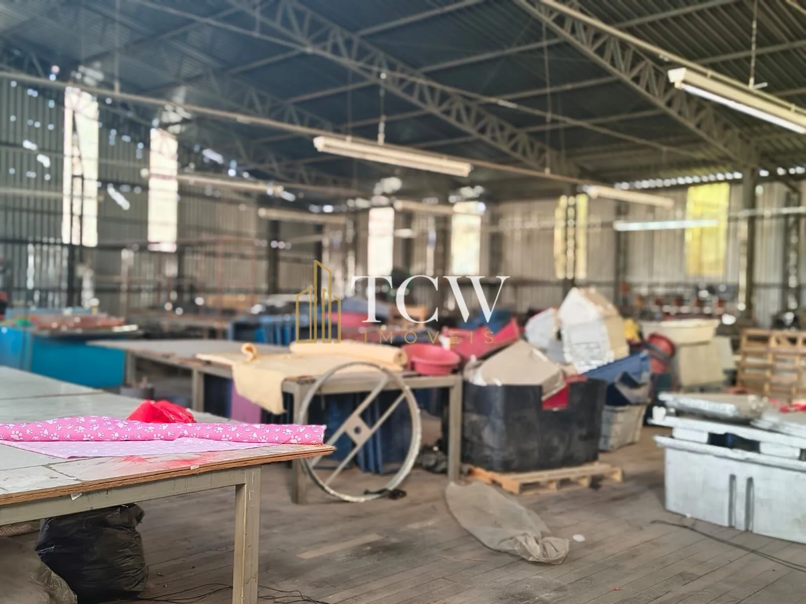 Imagem Galpão Comercial/Industrial à Venda na Capela | 2.521 m² Construídos | Terreno de 2.590 m² | Vinhedo/SP