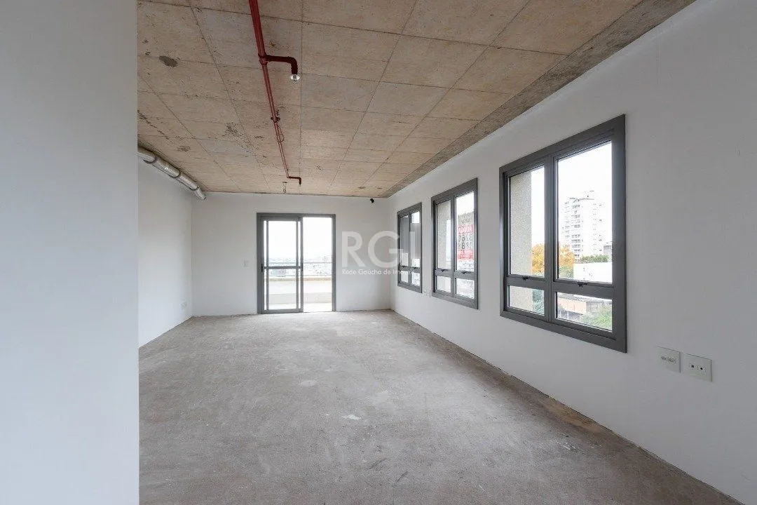 Imagem Conjunto/Sala para Venda - 70.83m², 0 dormitórios, São João