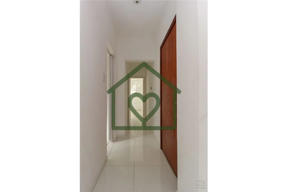 Imagem Apresentamos um encantador apartamento de dois dormitórios localizado no coração do Centro Histó...