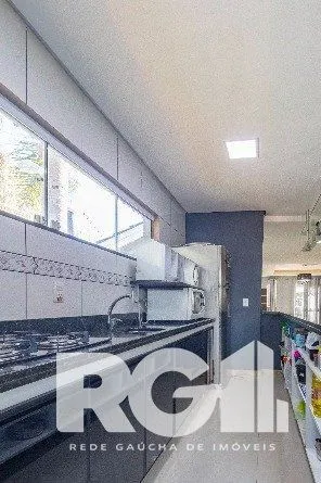 Imagem Casa térrea com 3 dormitórios, suíte e espaço gourmet.