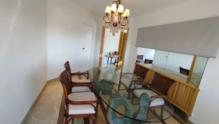 Imagem Aluga Cobertura Duplex no Real Parque, com 3 suítes, 3 salas, 6 banheiros, 6 vagas, 490m².