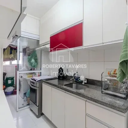 Imagem Apartamento com 2 dormitórios - Ed Central Park - 51m2 com varanda e 1 vaga.