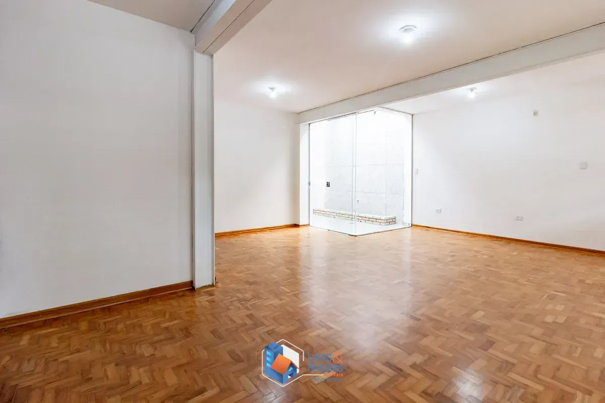 Foto do imóvel Casa para venda em Jardim Brasil (Zona Sul) com 3 quartos, 100m² em Rua Walter Fontana