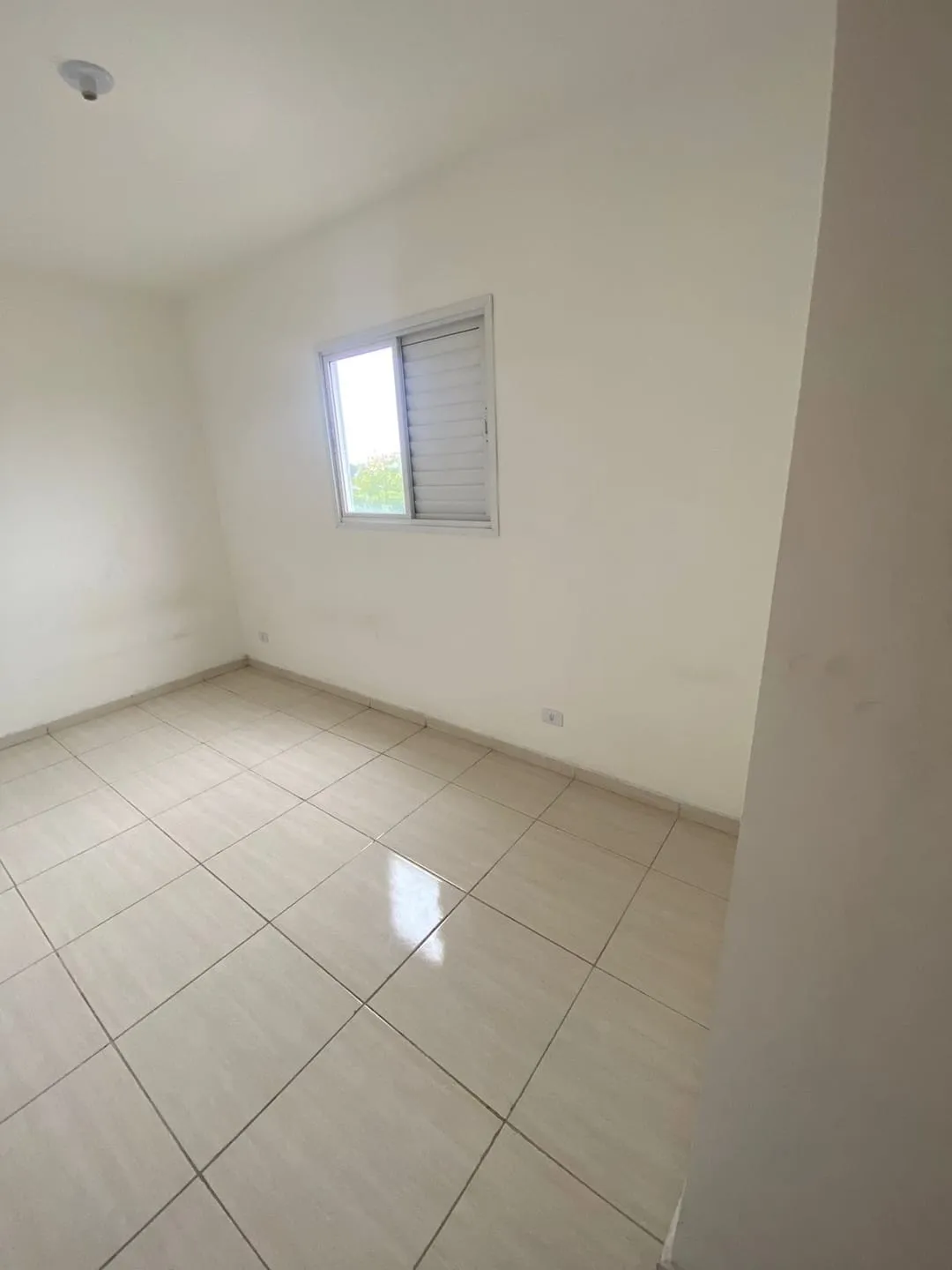Imagem Apartamento à venda 2 Quartos, 1 Vaga, 50M², Jardim Eloyna, Pindamonhangaba - SP | Edificio Roma Village