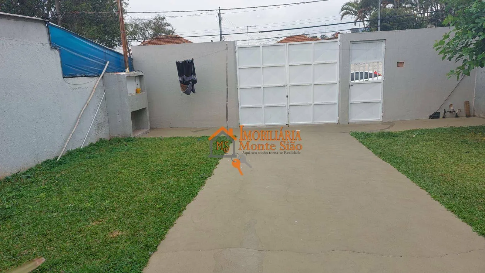 Imagem Casa com 2 dormitórios à venda, 100 m² por R$ 680.000,00 - Jardim Santa Bárbara - Guarulhos/SP