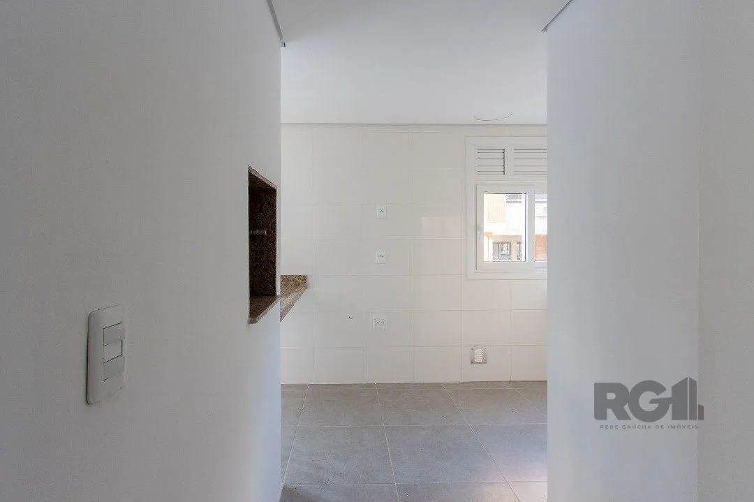 Imagem Cobertura para Venda - 214.34m², 3 dormitórios, sendo 3 suites, 2 vagas - Tristeza