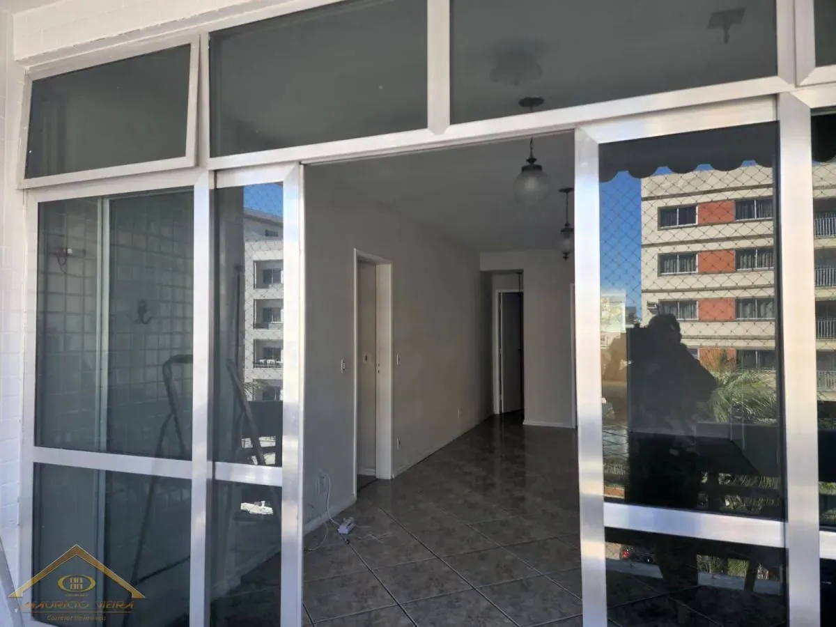 Imagem Apartamento para Venda em Cabo Frio / RJ no bairro Vila Nova