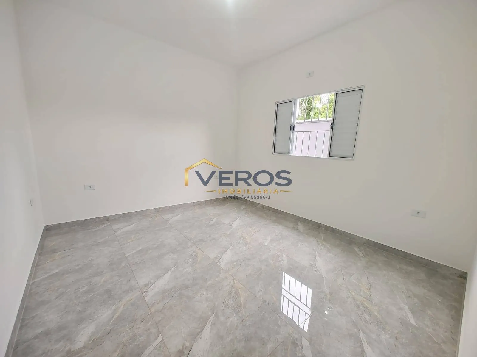 Imagem Casa nova 02 quartos venda na praia Massaguaçu em Caraguatatuba