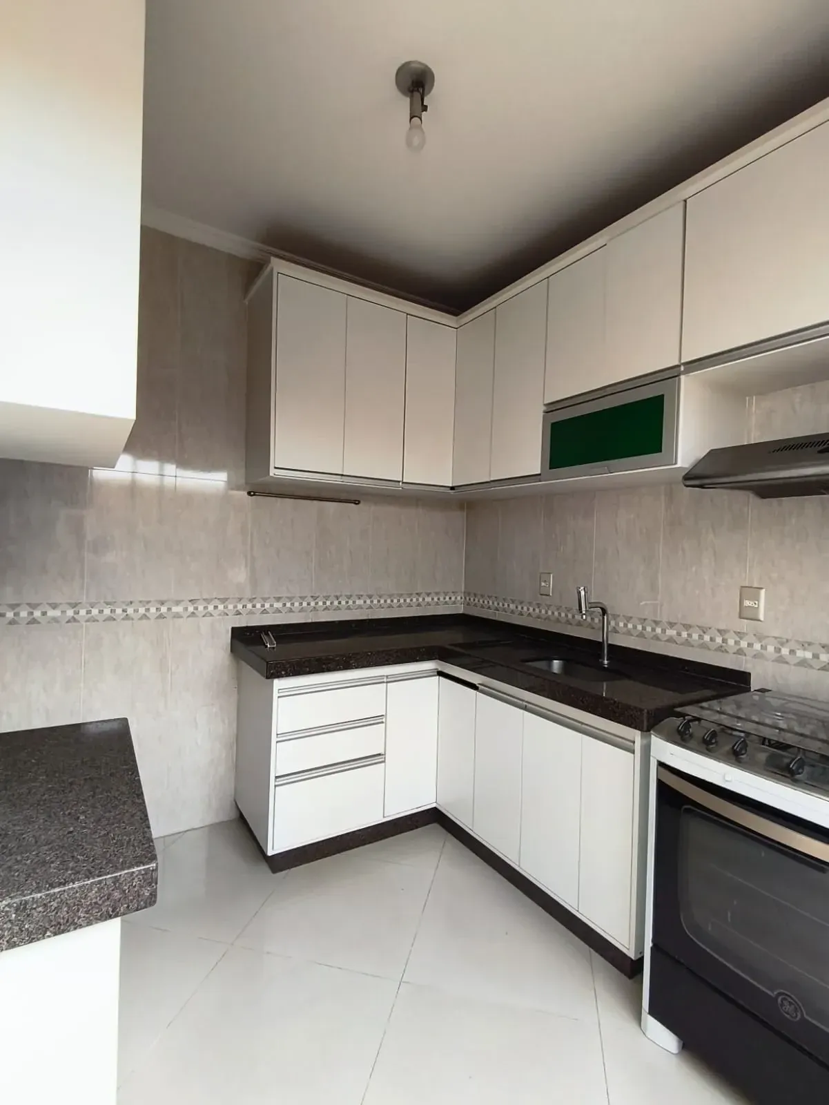 Imagem Casa de Condomínio com 3 Quartos à Venda, 88 m² em Jardim Shangai - Jundiaí