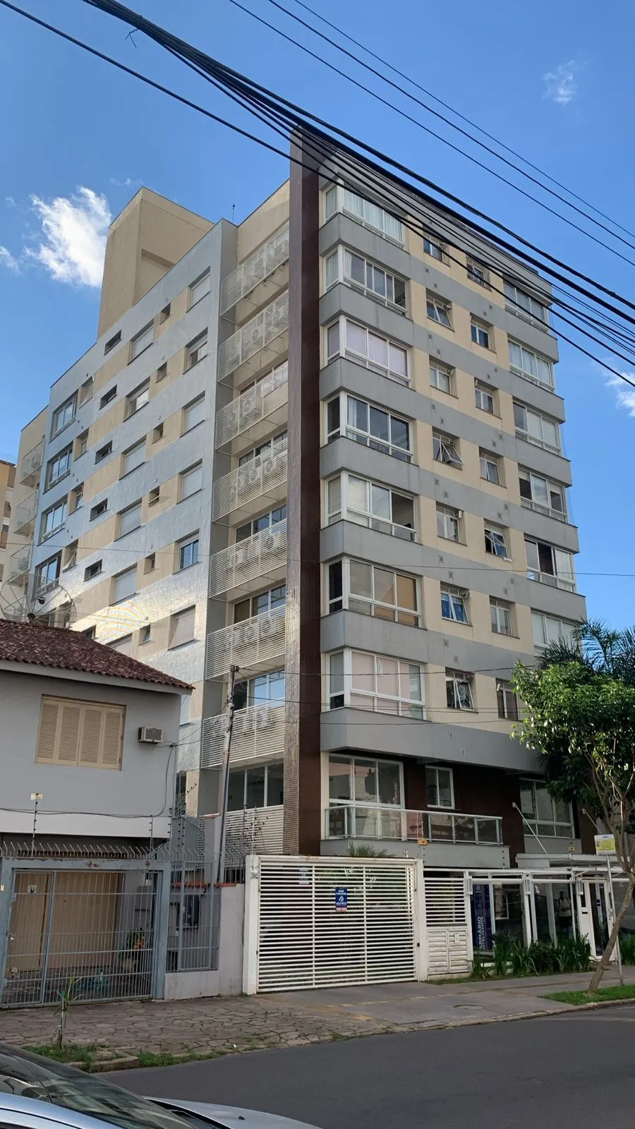 Imagem Apartamento com 2 quartos à venda na Rua Guilherme Alves, 617, Partenon