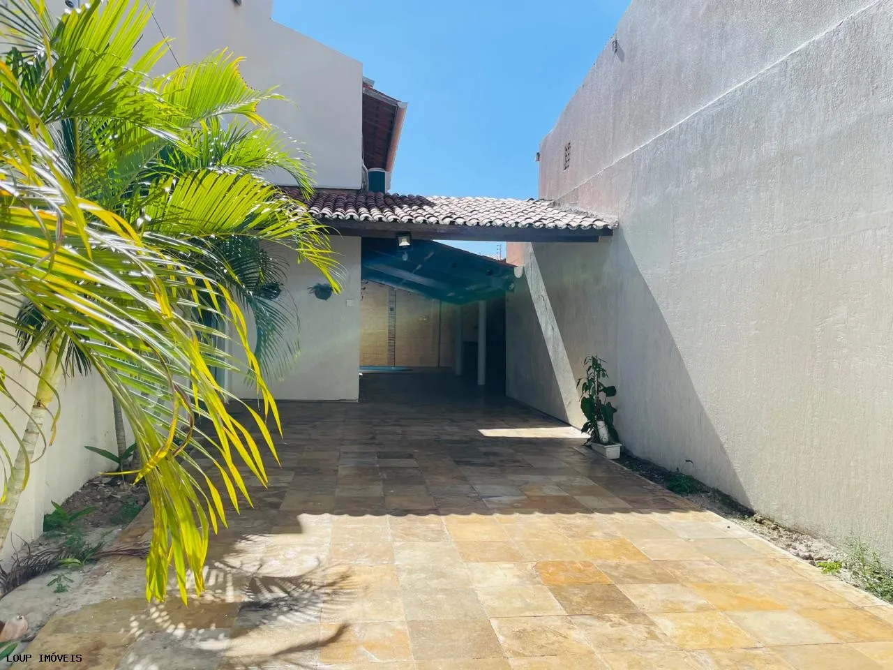 Imagem Casa para Venda em Fortaleza, Passaré, 4 dormitórios, 1 suíte, 3 banheiros, 4 vagas