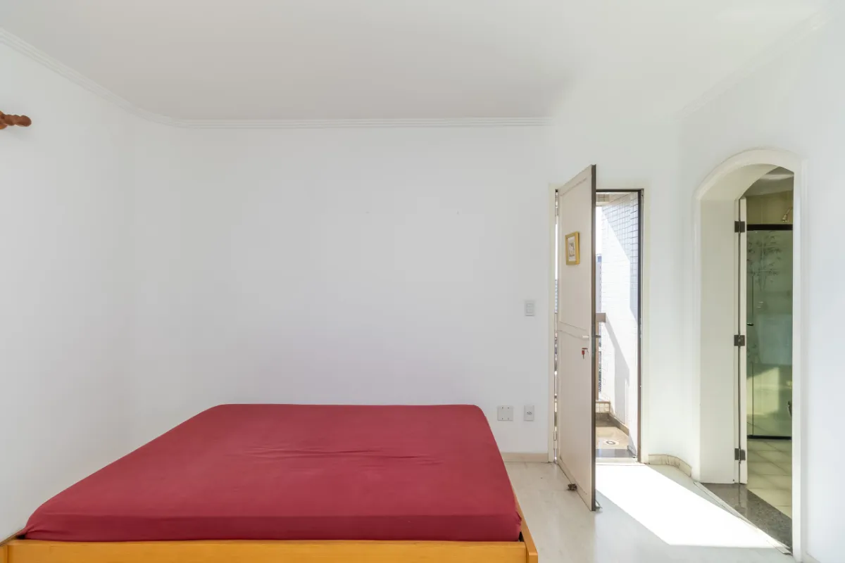 Imagem Apartamento para venda em Ipiranga com 4 quartos, sendo 2 suítes, 200m2
