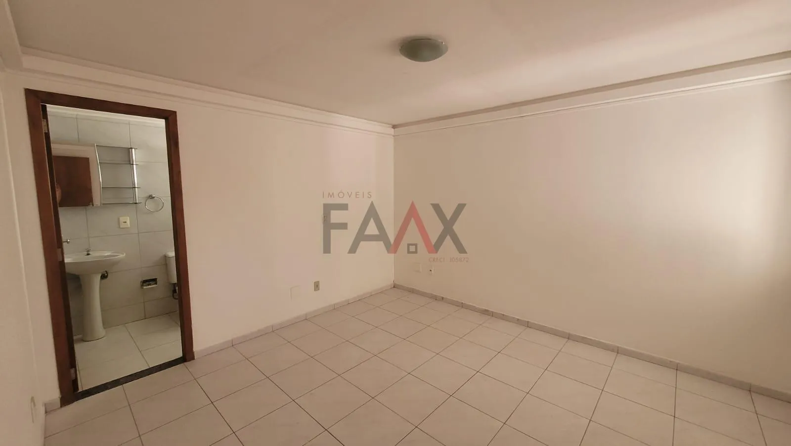 Imagem Sala Comercial para locação,887.87 m , CENTRO, GUARAPUAVA - PR