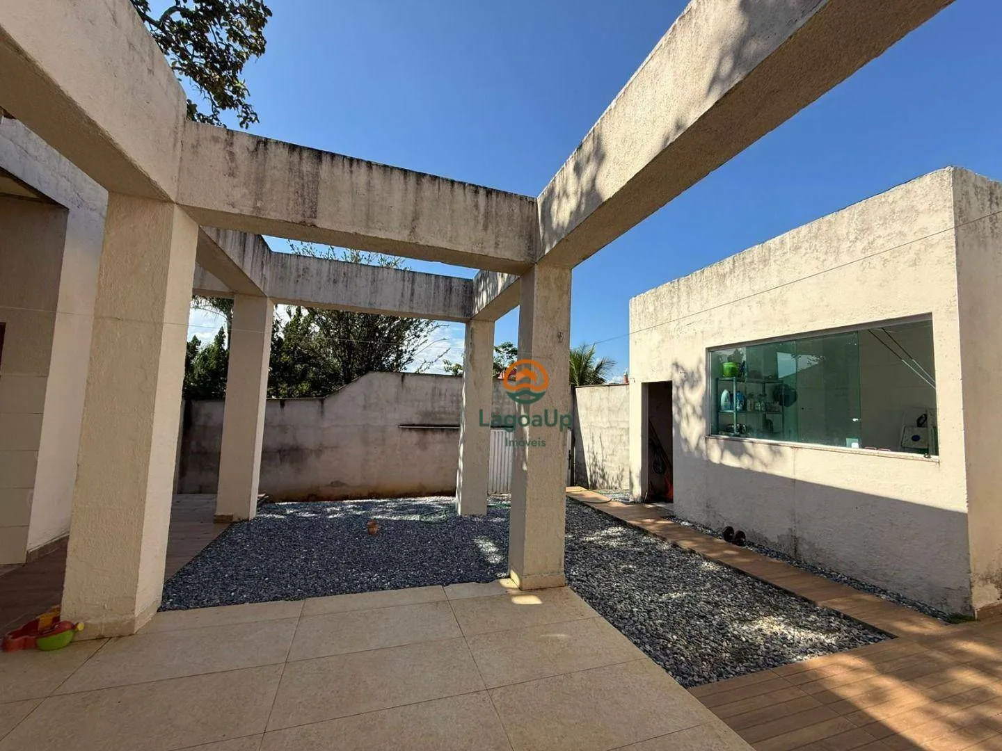 Imagem Casa com 4 dormitórios à venda, 205 m² por R$ 1.060.000 - Jardim Ipê - Lagoa Santa/MG