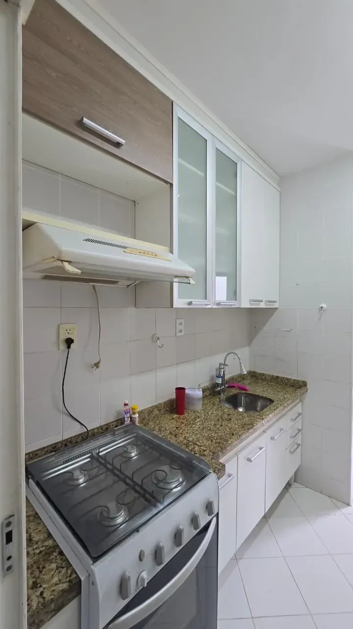 Imagem Apartamento com 3 Quartos à Venda ou Locação, 79 m² em Stiep - Salvador