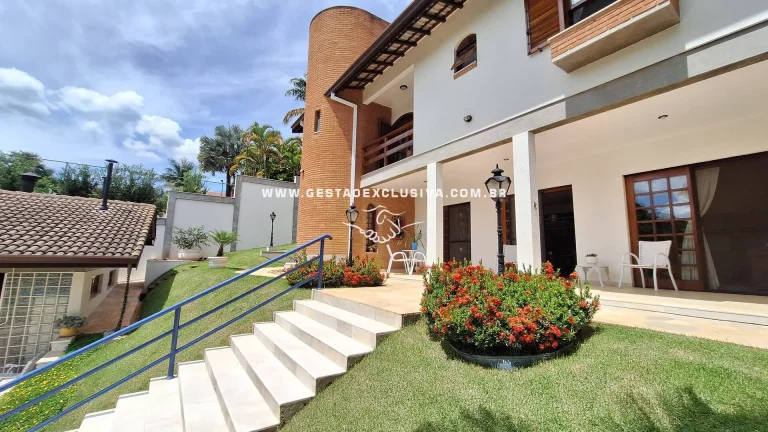 Imagem CASA LUXUOSA 4 SUÍTES PISCINA ÁREA GOURMET COMPLETA EM CONDOMÍNIO FECHADO