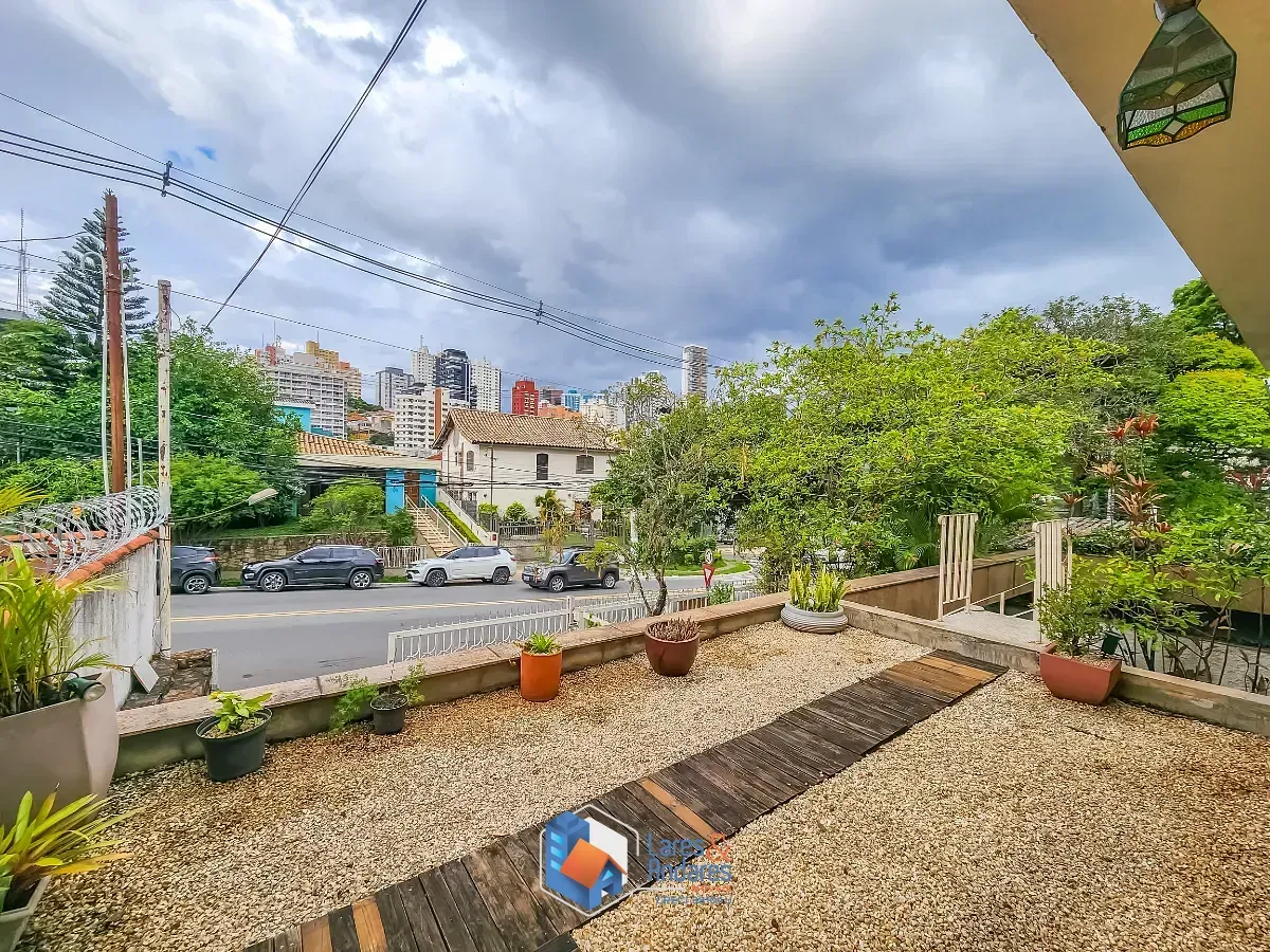 Imagem Casa comercial para venda em Sumarezinho, 323m²