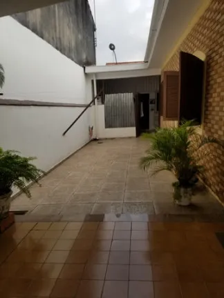 Casa com 3 Quartos à Venda, 240 m² em Jardim Brasil - Caraguatatuba