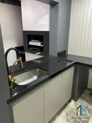 Imagem Sobrado triplex Alto Padrão, 04 quartos c/suíte, 04 vagas, Ático, no Vista Alegre Curitiba -PR