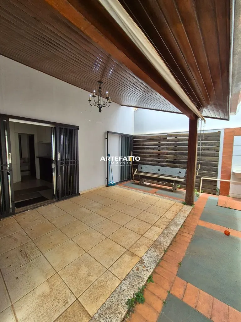 Imagem Casa com 2 dormitórios no bairro Santo Agostinho